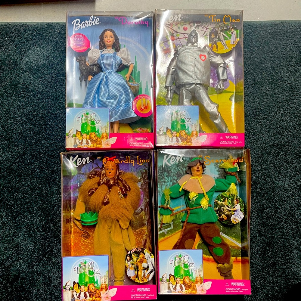 Wizard of Oz Barbies lot